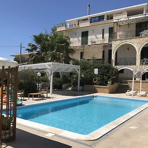 Holiday home Ceni: Seaside With Pool And Garden, Marinella di Selinunte